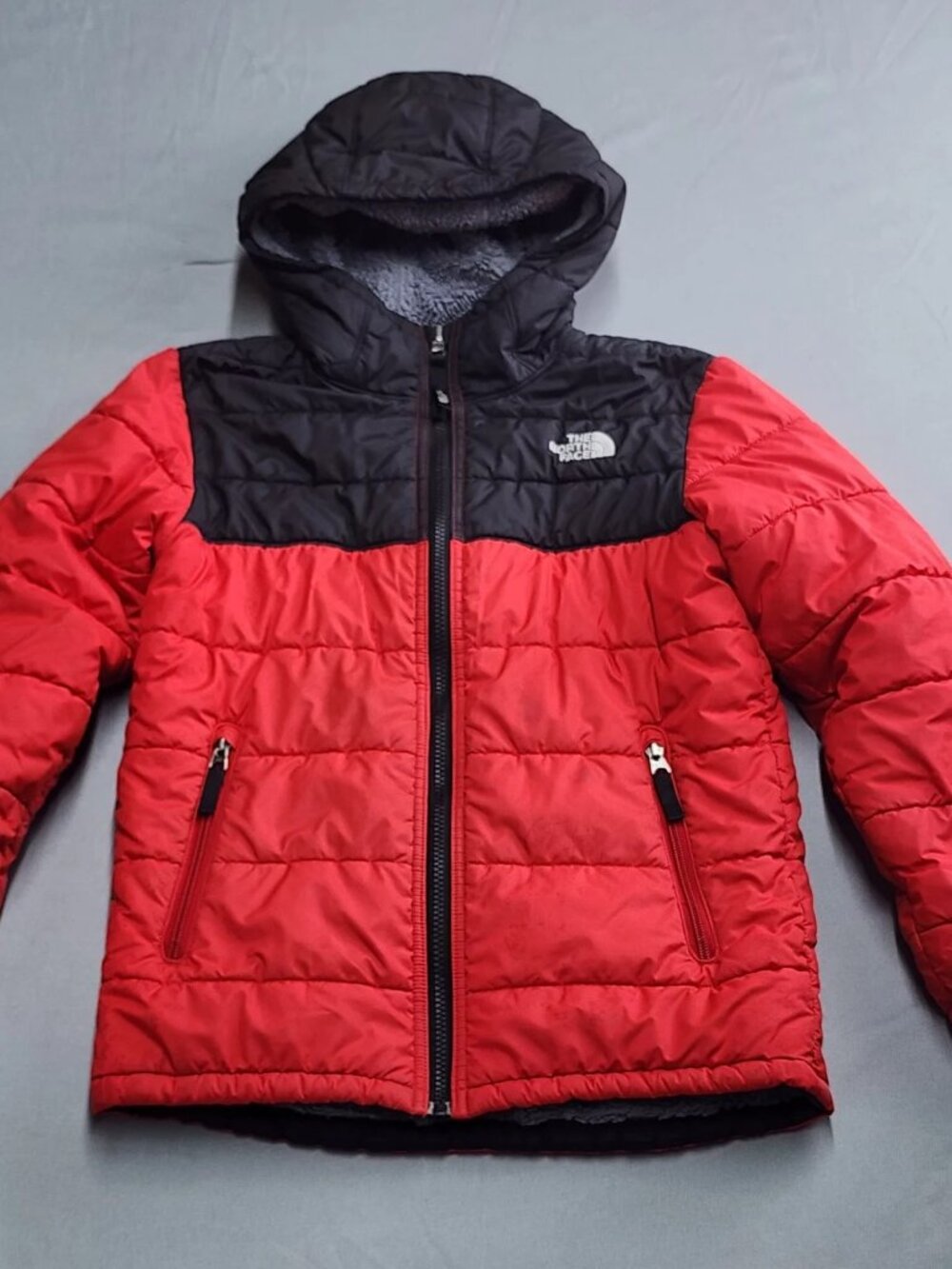 The North Face Boys M Reversible Puffer Jacket Red Black Fleece Lined Hooded